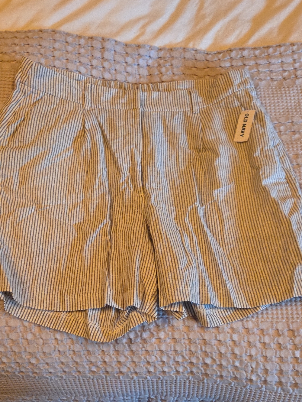 Old Navy Women's Blue and White Seersucker High-Waist Shorts